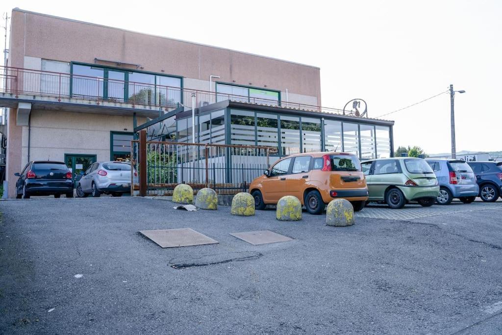 Appartamento Borgo Antico Paruzzaro Bagian luar foto